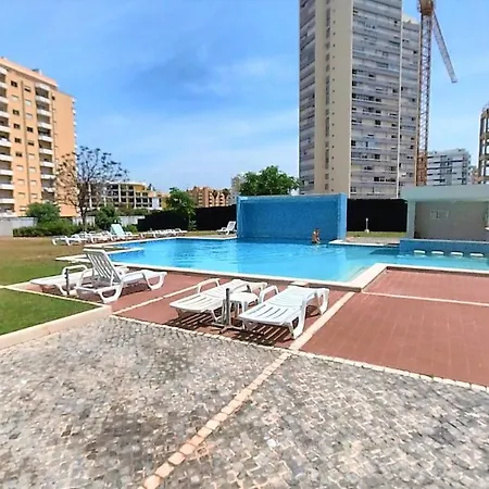 Apartment Rocha Tower 15c